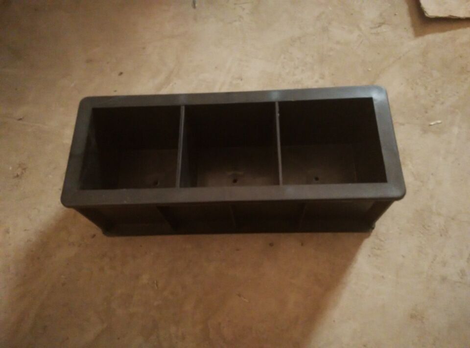 150方加厚特質綠試模與150方塑料試模詳解