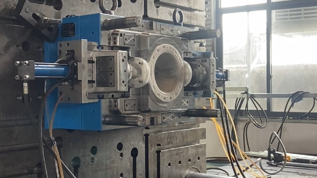 注塑模具試模第1現(xiàn)場 關(guān)鍵步驟與實操要點